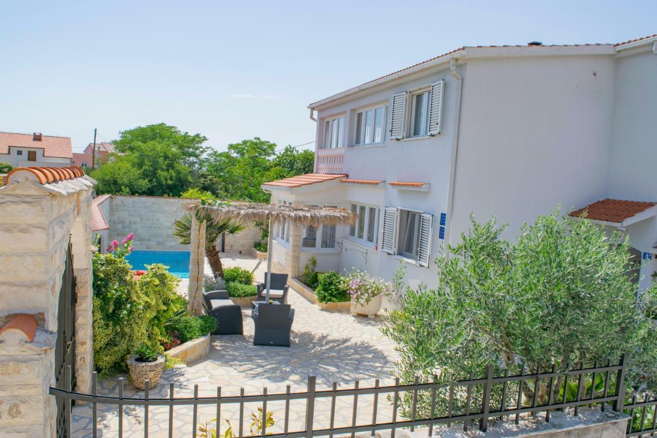 Apartments Solta Gornje Selo Esterno foto